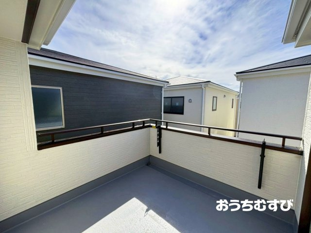 春日井市東野町西二丁目(全6棟)6号棟のバルコニー