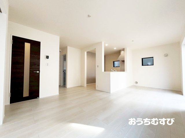 春日井市東野町西二丁目(全6棟)6号棟の居間・リビング