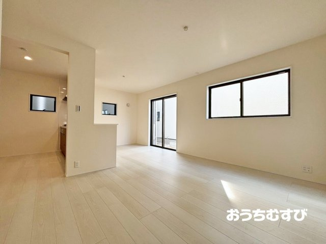 春日井市東野町西二丁目(全6棟)6号棟の居間・リビング