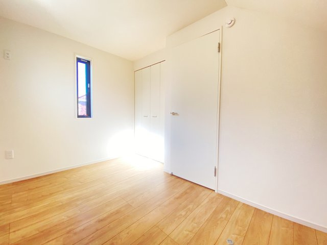 『八王子市新築戸建て』八王子市並木町21-8【仲介手数料無料】　１期の洋室|～仲介手数料無料☆八王子ひなた不動産～　八王子市並木町　新築戸建て