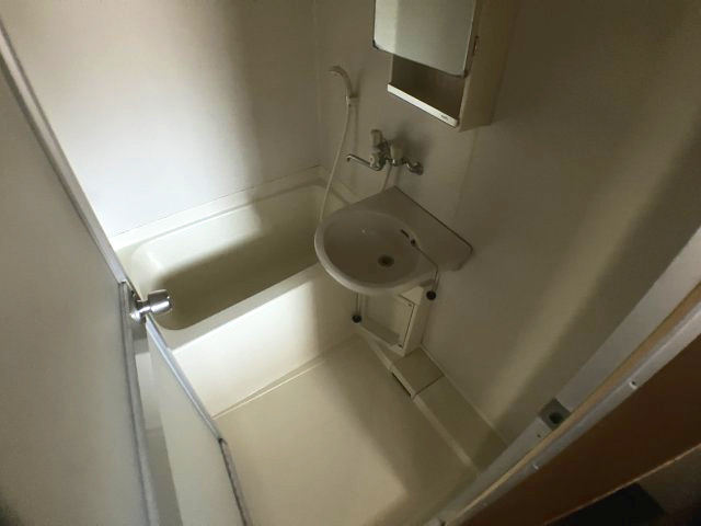 グリーンゲイブルズの浴室