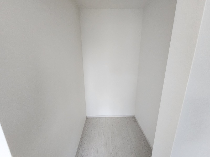 小牧市藤島２丁目　新築戸建　１号棟の収納|便利な納戸スペース