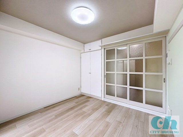 ハイタウン西蒲田 207号室の居間・リビング