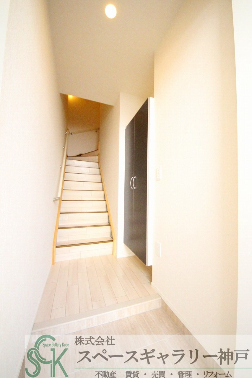 エイトポレール八木の玄関|※お部屋により仕様が異なる場合があります※
