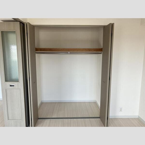 S・フルール千里の収納