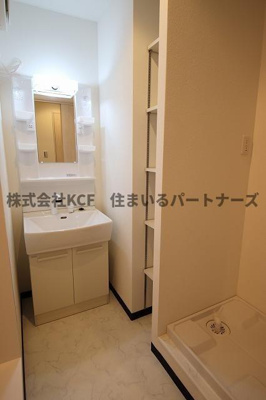 【独立洗面台】 | ラトナス | 独立洗面台です