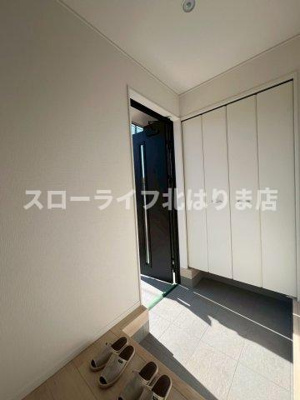 【玄関】 | 加東市下滝野第9-3号棟