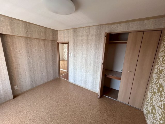 日立市　1棟マンションの玄関