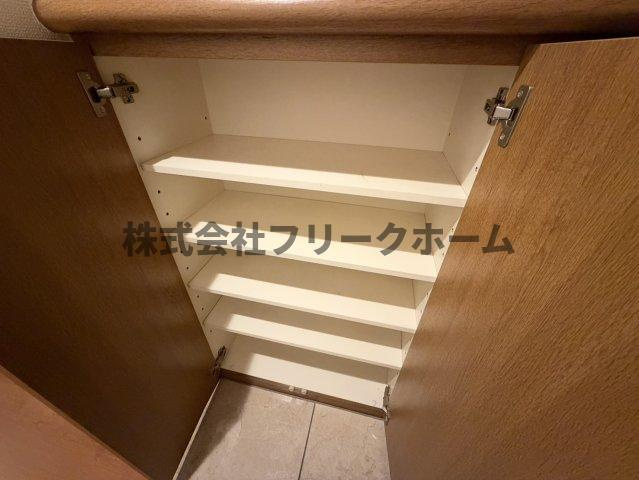 武蔵野市中町１丁目の賃貸マンションの収納