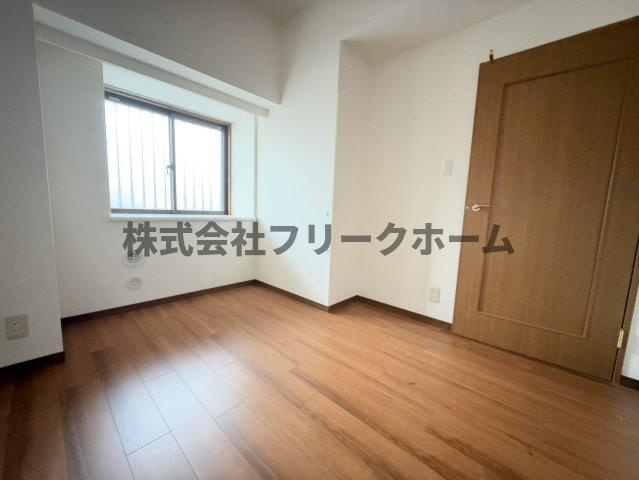 武蔵野市中町１丁目の賃貸マンションの居間・リビング