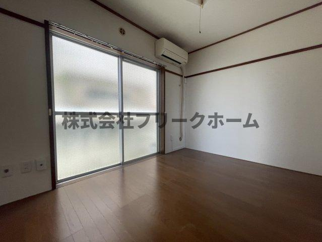 岡本ハイツの寝室