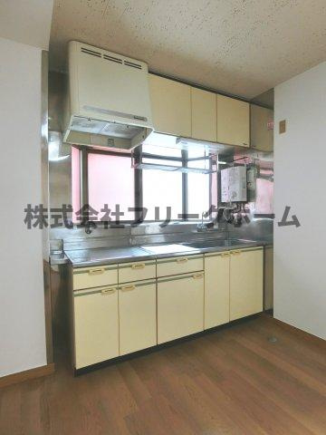 三鷹市下連雀３丁目の賃貸マンションのキッチン