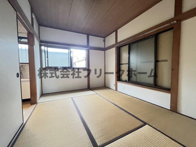 赤澤貸家の寝室