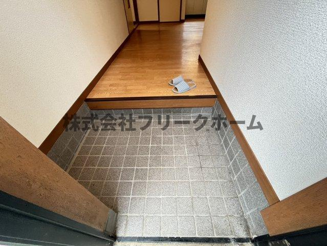 赤澤貸家の玄関