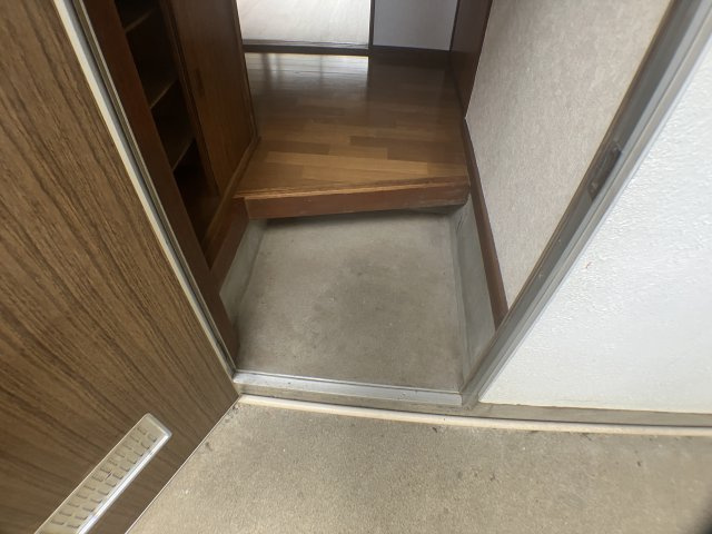 スカイコーポの玄関