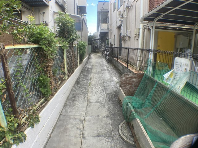 スカイコーポのエントランス