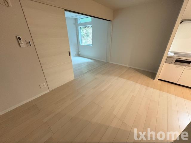 シェモア茨木市郡山二丁目の居間・リビング|居間です