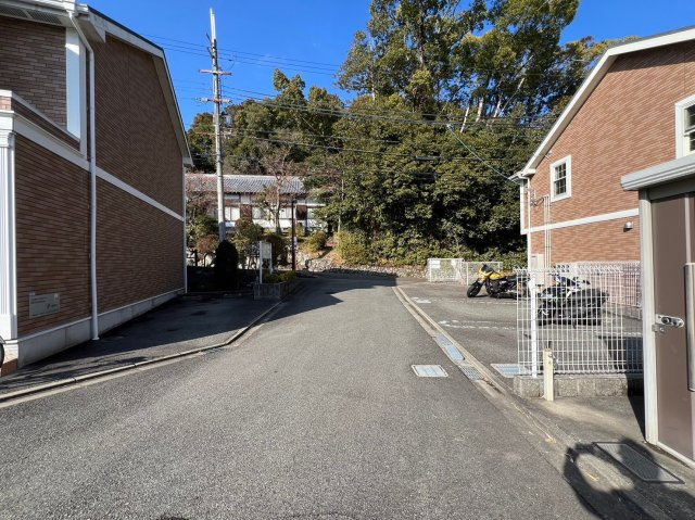 ソレビューフランⅡの駐車場