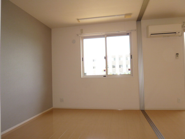 アドラブールCの洋室