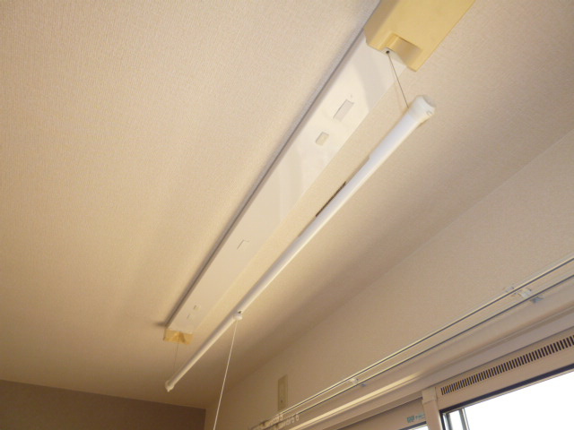 アドラブールCの設備|室内物干し