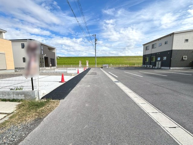 リーブルガーデン　大垣市三本木第3　全3区画分譲の前面道路含む現地写真|■前面道路　■ヤマダ不動産　株式会社リライフ　
■夢のマイホーム購入をフルサポートします！