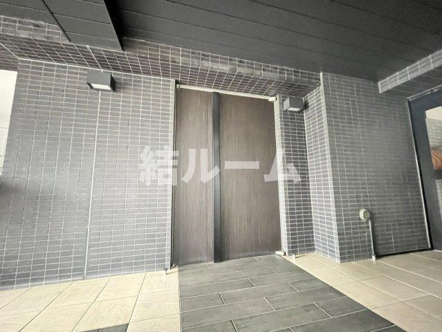 練馬区桜台２丁目の賃貸マンションのエントランス