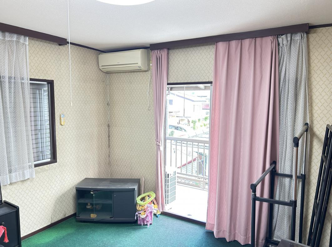 ひたちなか市大字高野　中古戸建の洋室