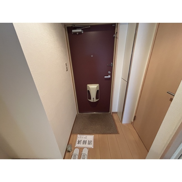 川口プラザＥの玄関