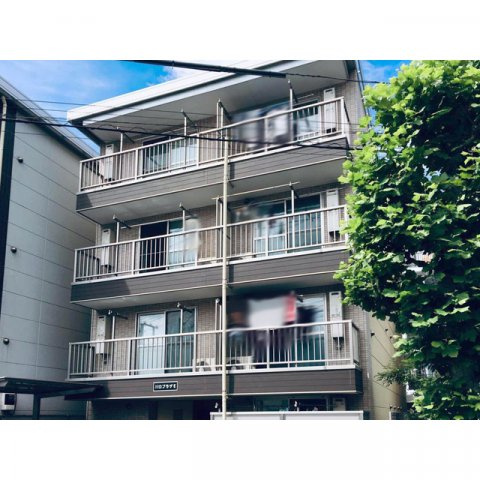 川口プラザＥの外観