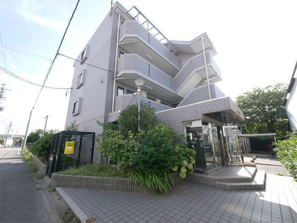 セゾンモリの外観