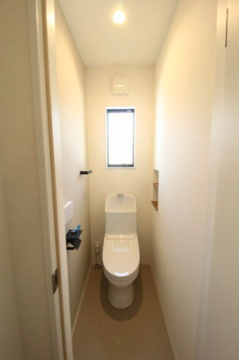 旭町3丁目　新築戸建のトイレ|2Ｆ　温水洗浄便座