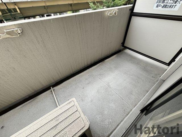 Re-be東三国のバルコニー