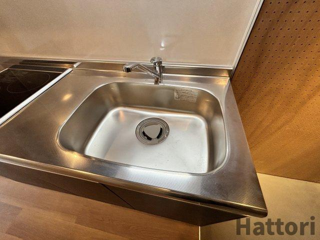 Re-be東三国のキッチン