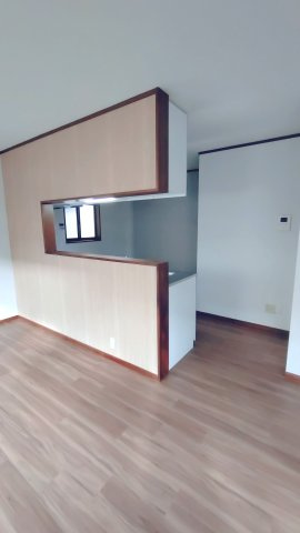 東大阪市横小路町　中古戸建の居間・リビング