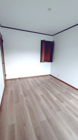 東大阪市横小路町　中古戸建の寝室