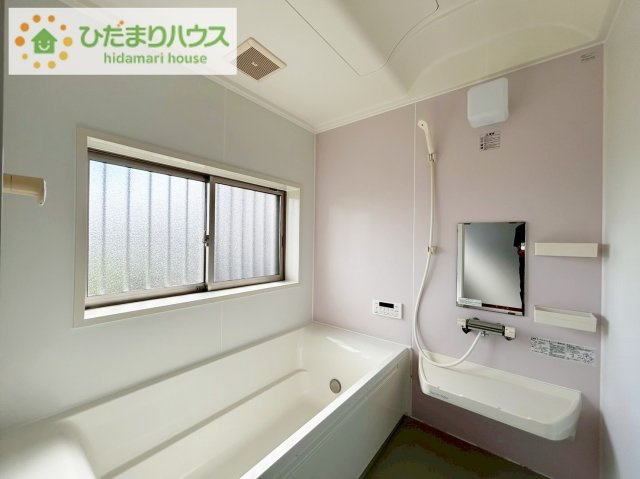 北茨城市磯原町上相田　中古戸建の浴室|清潔感のある浴室はゆったり浸かれて日頃の忙しさから解放してくれます(^^♪