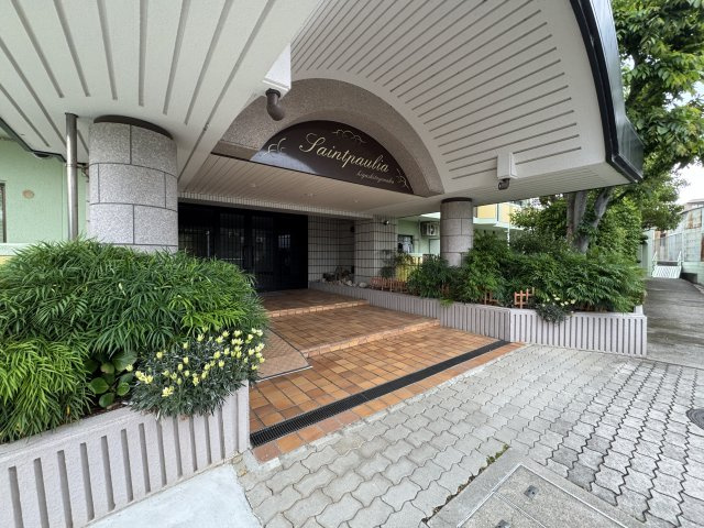 セントポーリア東豊中Aのエントランス