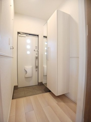 【玄関】 | ケーズコート中迫１ | 落ち着いた玄関です