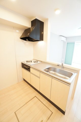 【キッチン】 | ラ・ヴィータ | ※同物件・反転タイプの写真です。