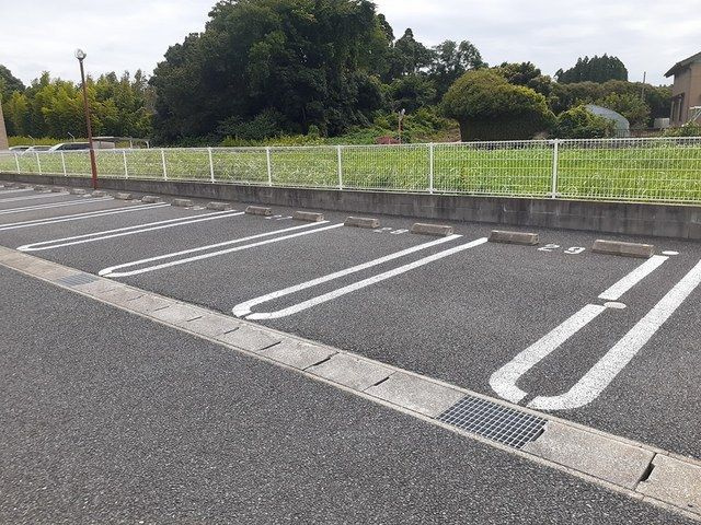 【駐車場】 | クレメントヴィラ　Ａ
