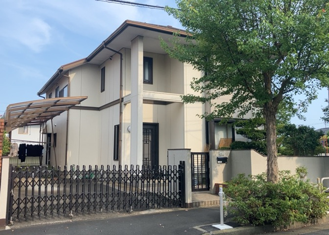【外観】 | 家を建てる前提で土地を探している場合、地盤の丈夫さは譲れない条件の一つです。地盤が脆弱だと追加工事が必要となります。また、過去に地盤沈下や液状化現象を起こした土地は、できるだけ避けた方がいいでしょう。