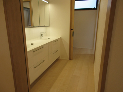 【洗面所】 | 軽井沢上ノ原新築別荘