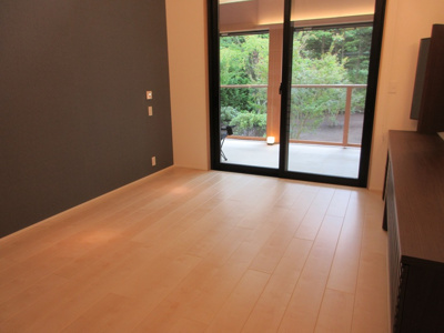 【洋室】 | 軽井沢上ノ原新築別荘 | ゲストルーム