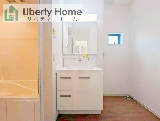 日立市桜川町２期　新築戸建　の独立洗面台