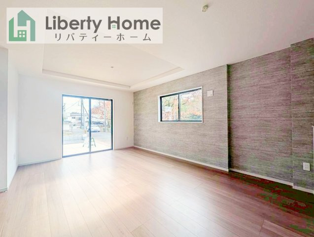 日立市桜川町２期　新築戸建　の居間・リビング