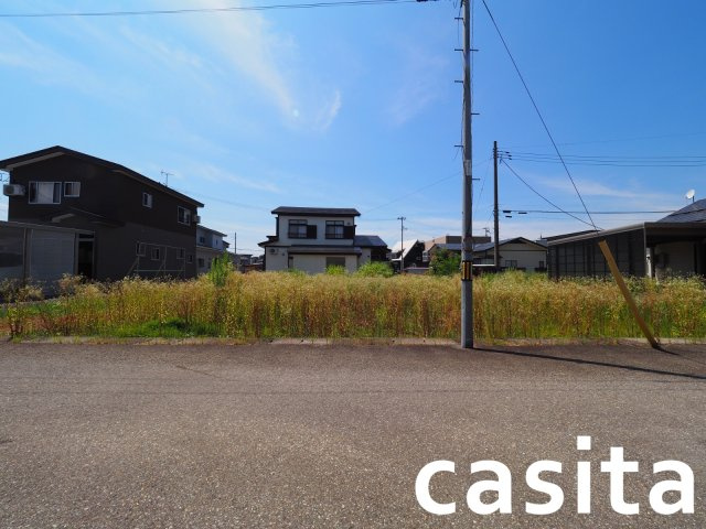 【外観】 | 【建築条件なし】大仙市小貫高畑字曽四川 110.48坪 区画の整った住宅街の２方向接道 西側道路は消雪道路