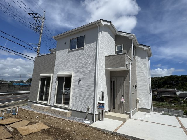 柏市増尾４丁目新築戸建【土小学校：6分】の外観|1号棟外観・完成済み内覧可能です！