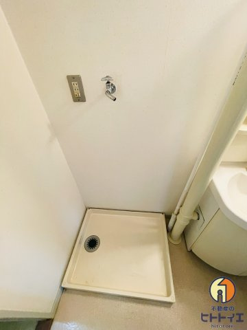 大坪ビルの設備|洗濯機置場です