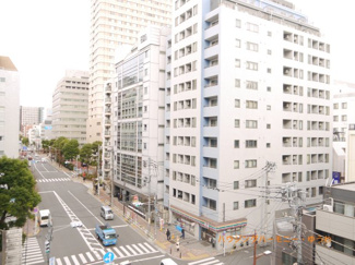【展望】 | ここからは空が遠くまで見える。紺碧、曇天、茜色。