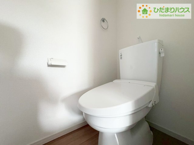 日立市桜川町2期　新築戸建のトイレ|白を基調としたトイレは、インテリア次第でどんな空間になるかワクワクしますね♪